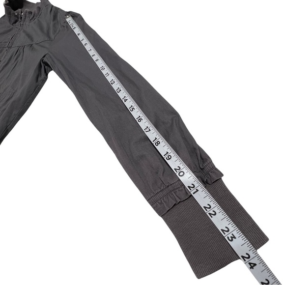 Forever 21 Retro Bomber Jacket Zip Up Lightweight 80s Coat Gray Women’s Small S - Picture 15 of 16